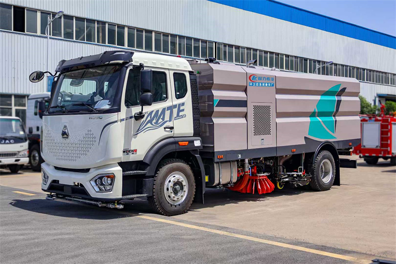 湖北程力重汽濰柴240馬力mate洗掃車(chē)（16方）